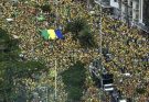 VÍDEO: Multidão toma a Orla de Camburi durante ato de Flávio Bolsonaro no “Bloquinho 22”
